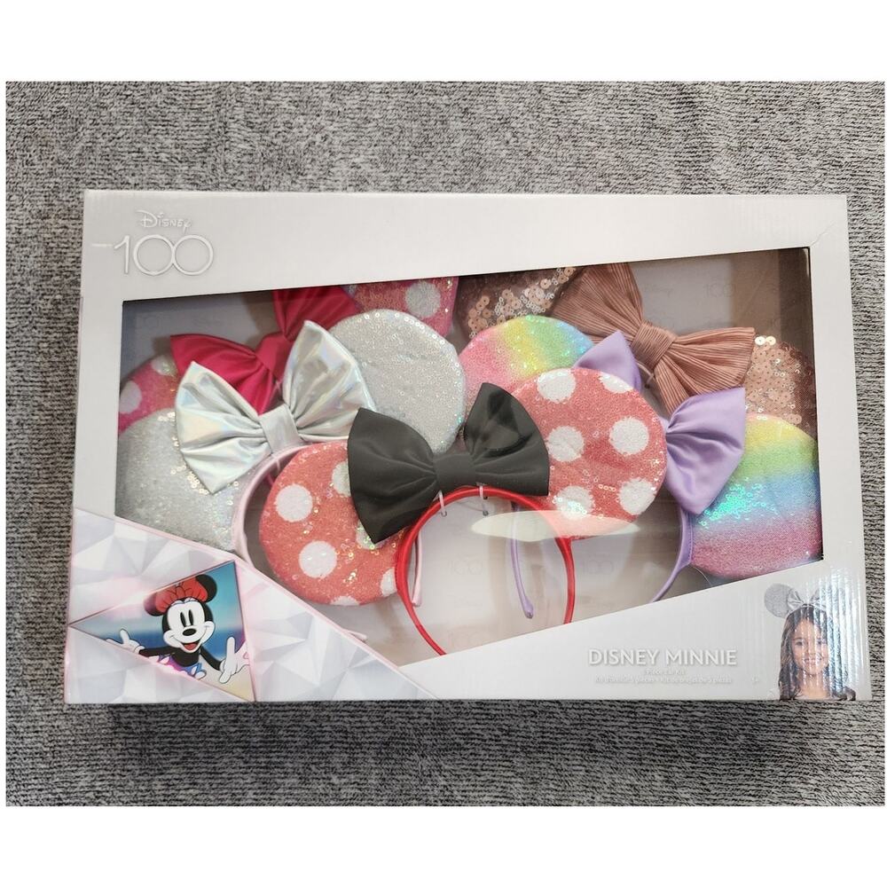 Disney Girl's 5 Piece Minnie Mouse 5-Piece Ear Set
